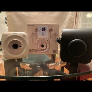 Instax Square SQ20 with Fitted Case